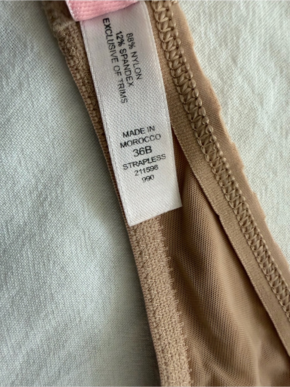Victoria’s Secret Strapless Nude Bra - Picture 7 of 7